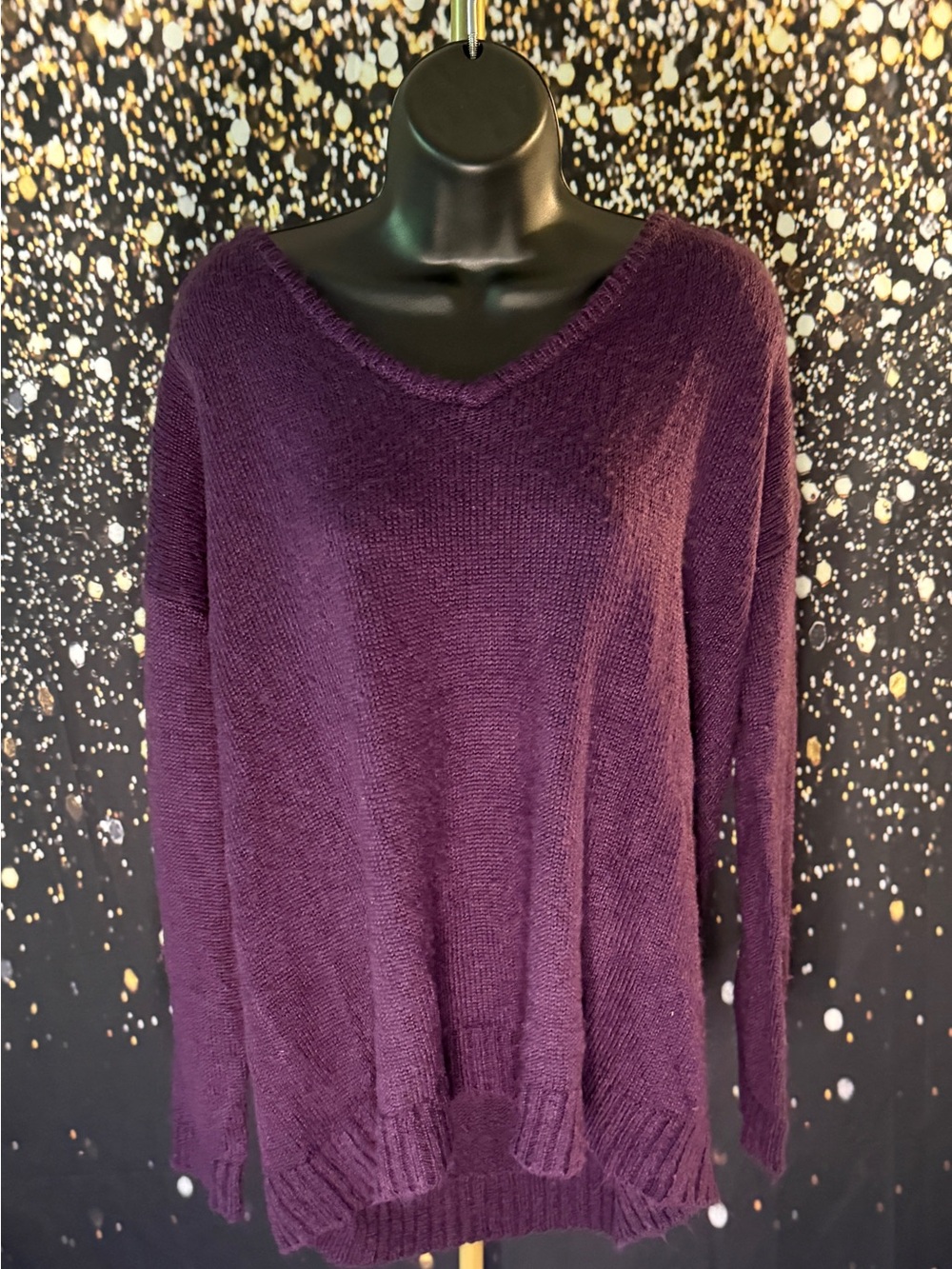 JustFab Deep Plum V-Neck Lightweight Sweater